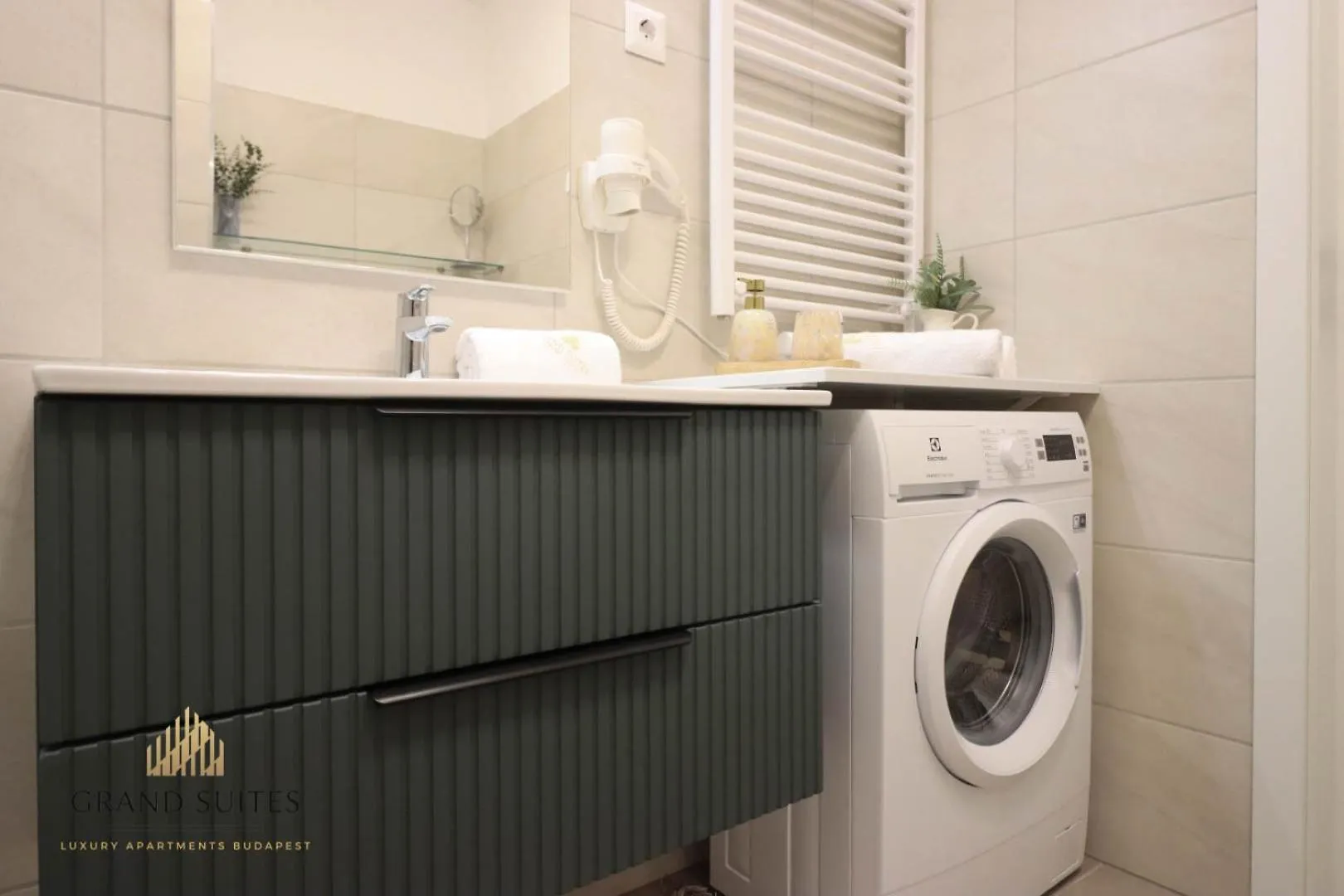 Grand Suites Promenade Budapest 0*,  Magyarország